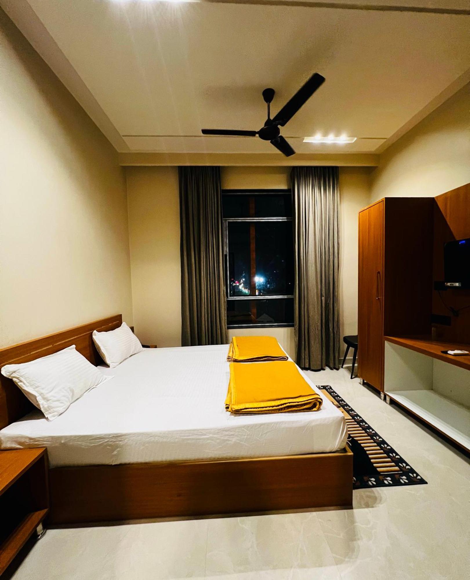 The Tri Arrow Hotel Khātu Exterior photo